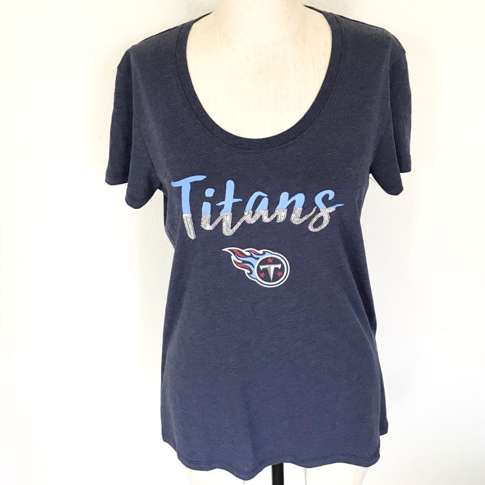 Tennessee Titans Woman’s Sequin T Shirt Size MEDIUM Football